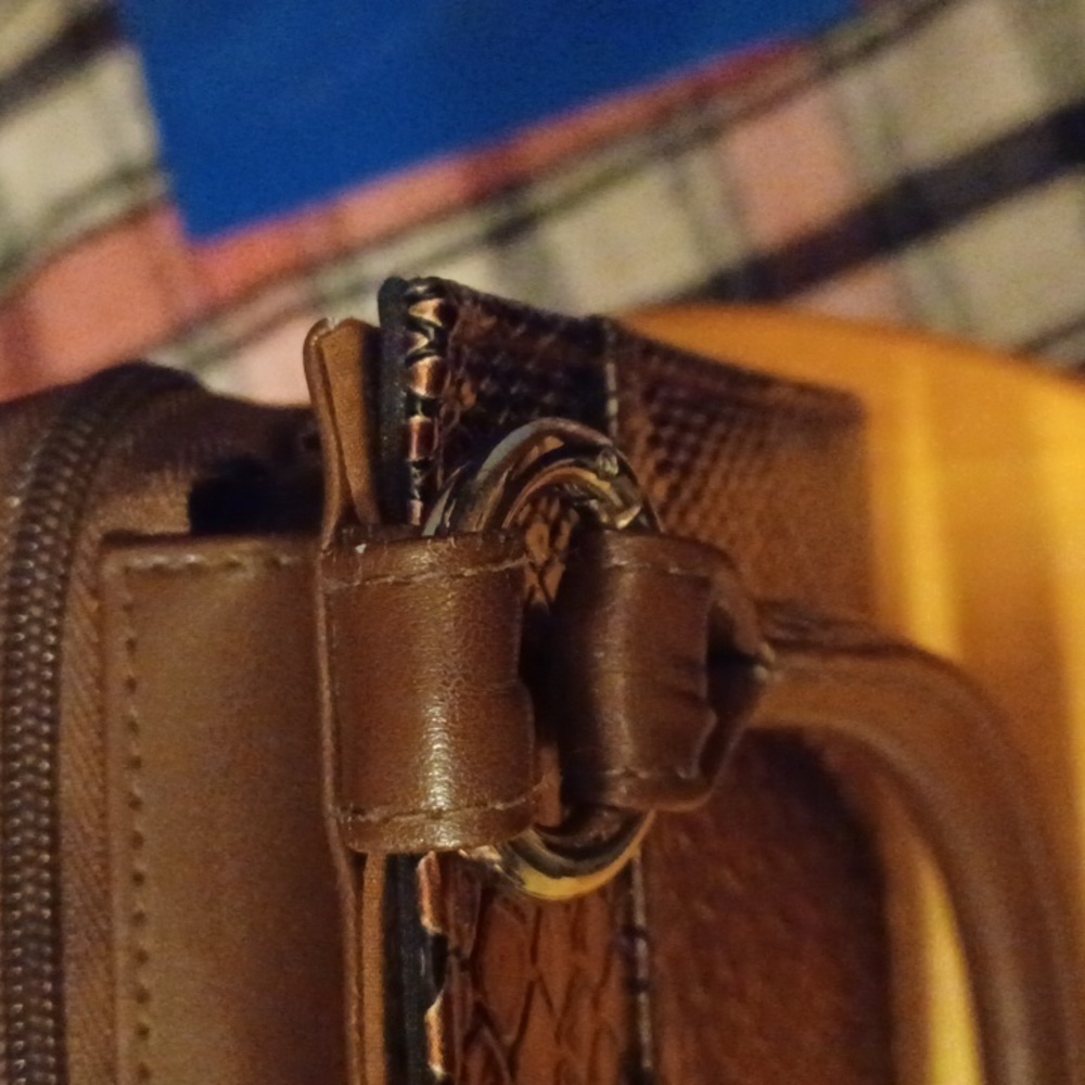 Miche Classic Base Handbag & Jen Classic Metallic Copper Reptile Print Shell Set - Picture 6 of 16